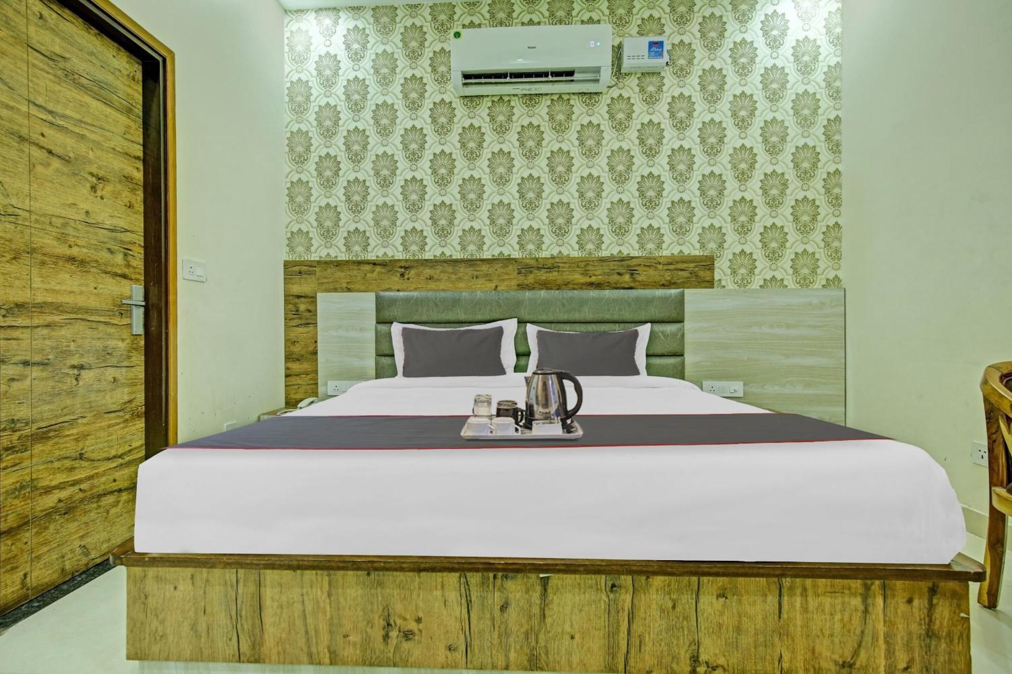 Collection O Rd Hotel Zirakpur Ngoại thất bức ảnh