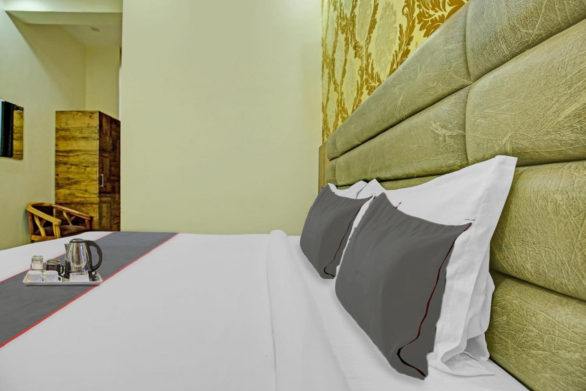 Collection O Rd Hotel Zirakpur Ngoại thất bức ảnh