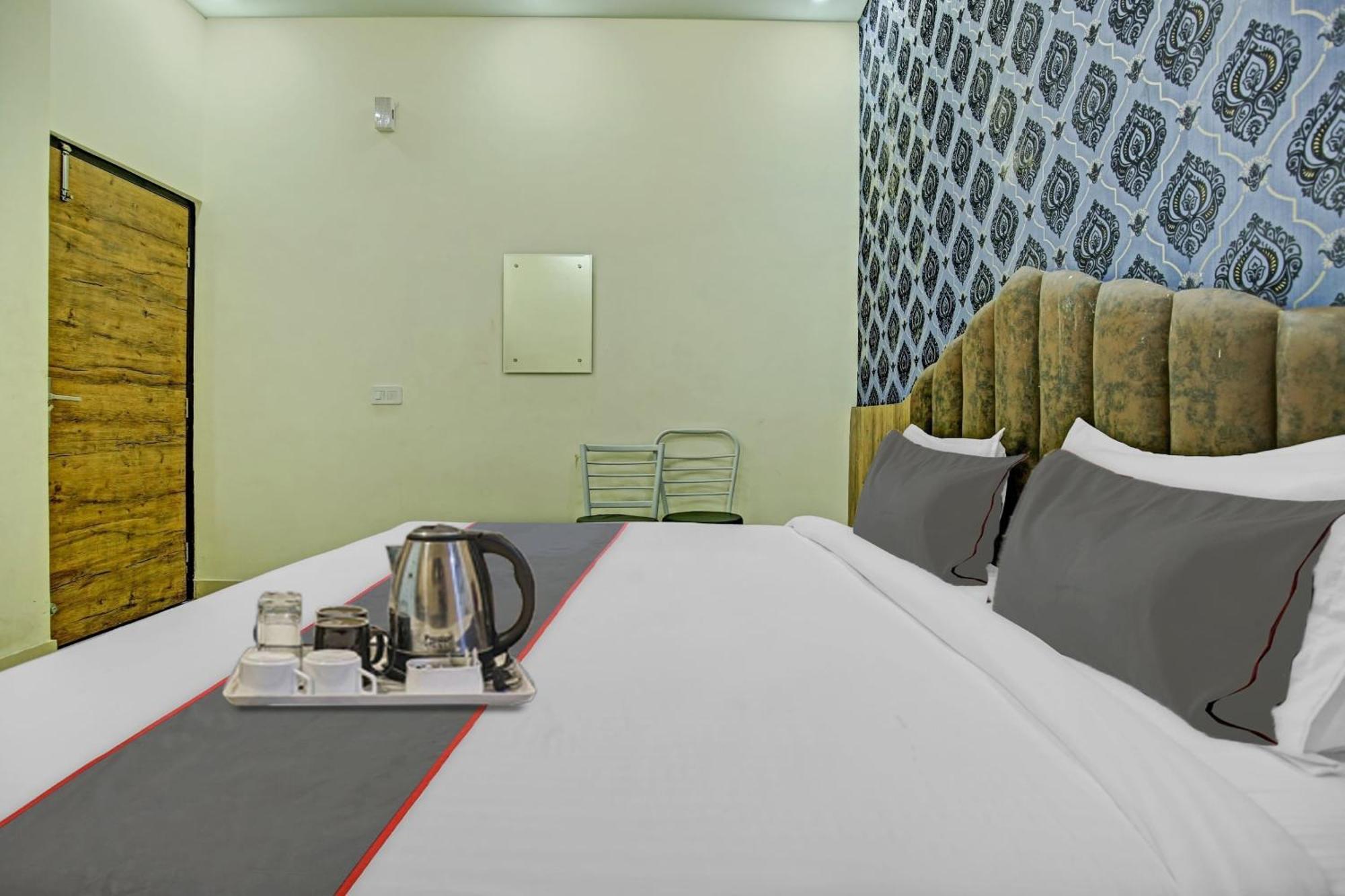 Collection O Rd Hotel Zirakpur Ngoại thất bức ảnh
